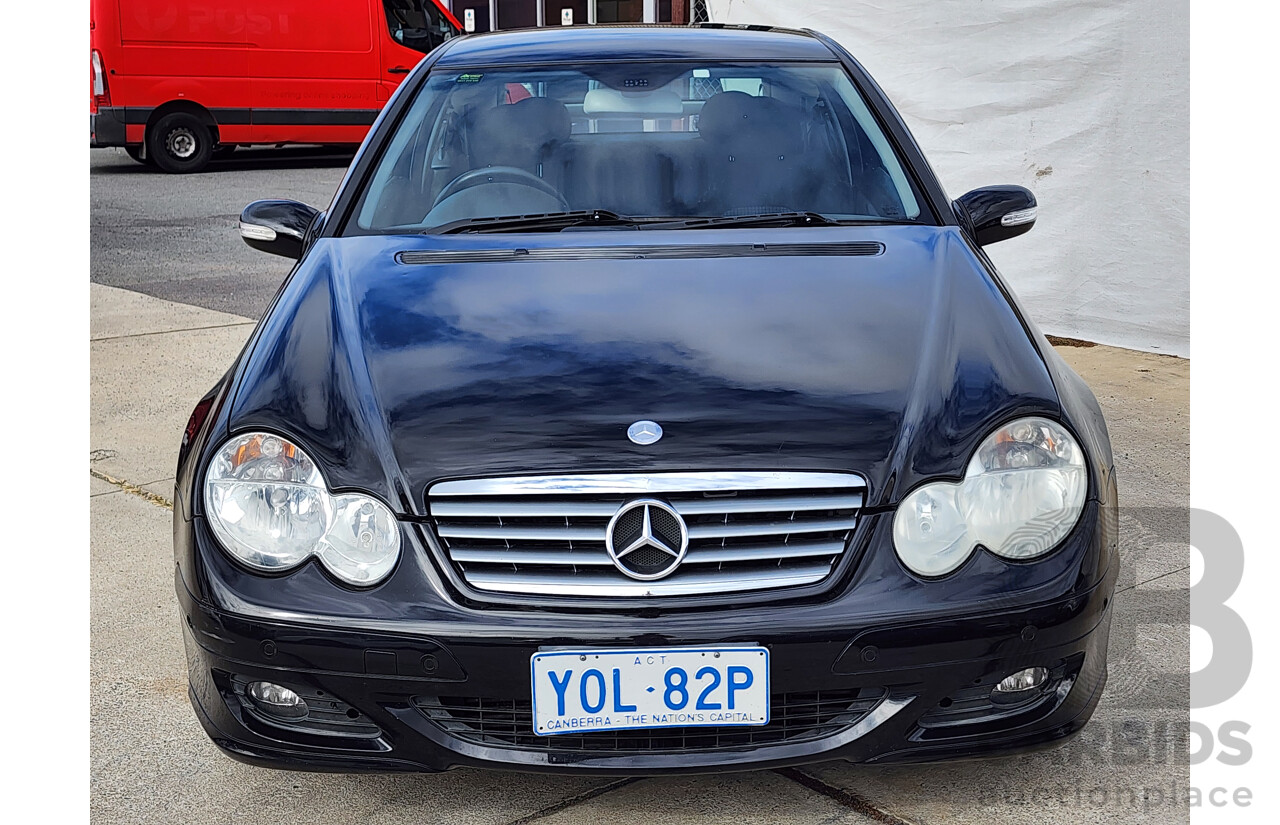 12/2005 Mercedes-Benz C180 Kompressor CL203 MY06 2d Coupe Black 1.8L