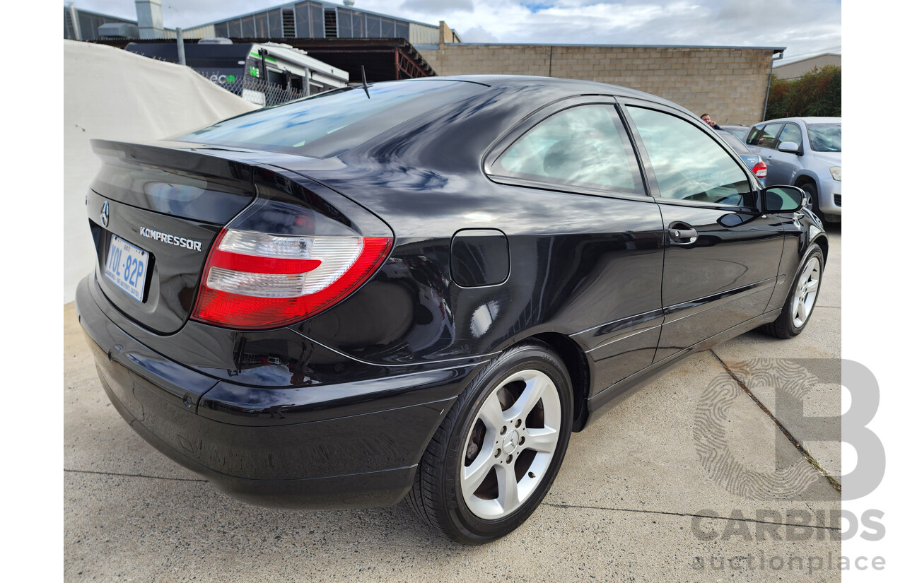 12/2005 Mercedes-Benz C180 Kompressor CL203 MY06 2d Coupe Black 1.8L