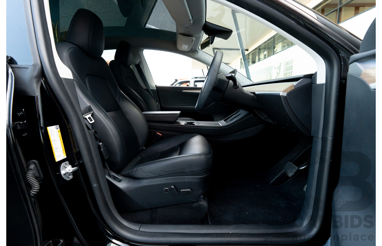 07/2023 Tesla Model Y Rear Wheel Drive 4d Wagon Solid Black Dedicated Electric EV 220kw