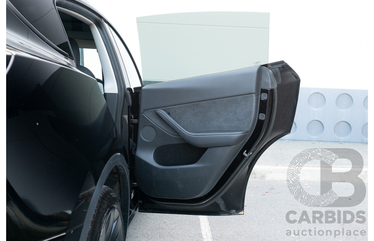 07/2023 Tesla Model Y Rear Wheel Drive 4d Wagon Solid Black Dedicated Electric EV 220kw