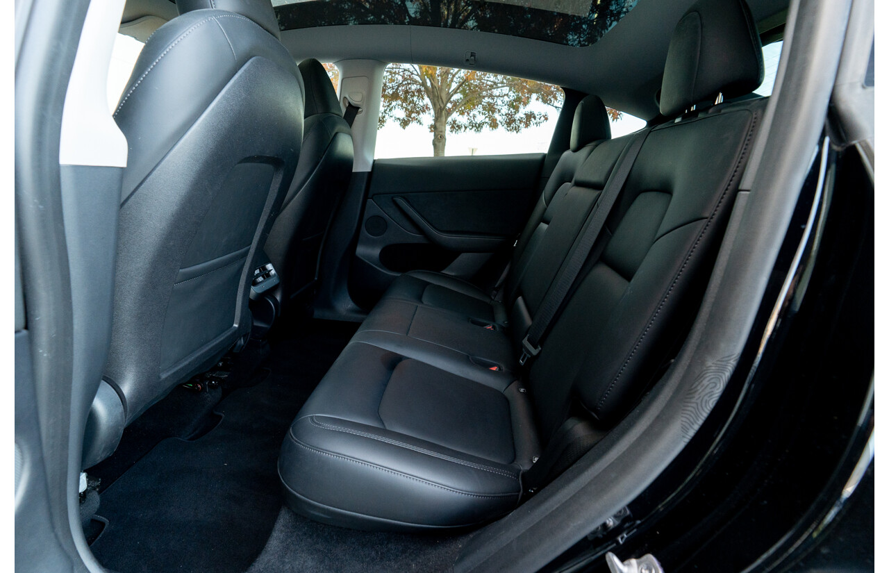 07/2023 Tesla Model Y Rear Wheel Drive 4d Wagon Solid Black Dedicated Electric EV 220kw