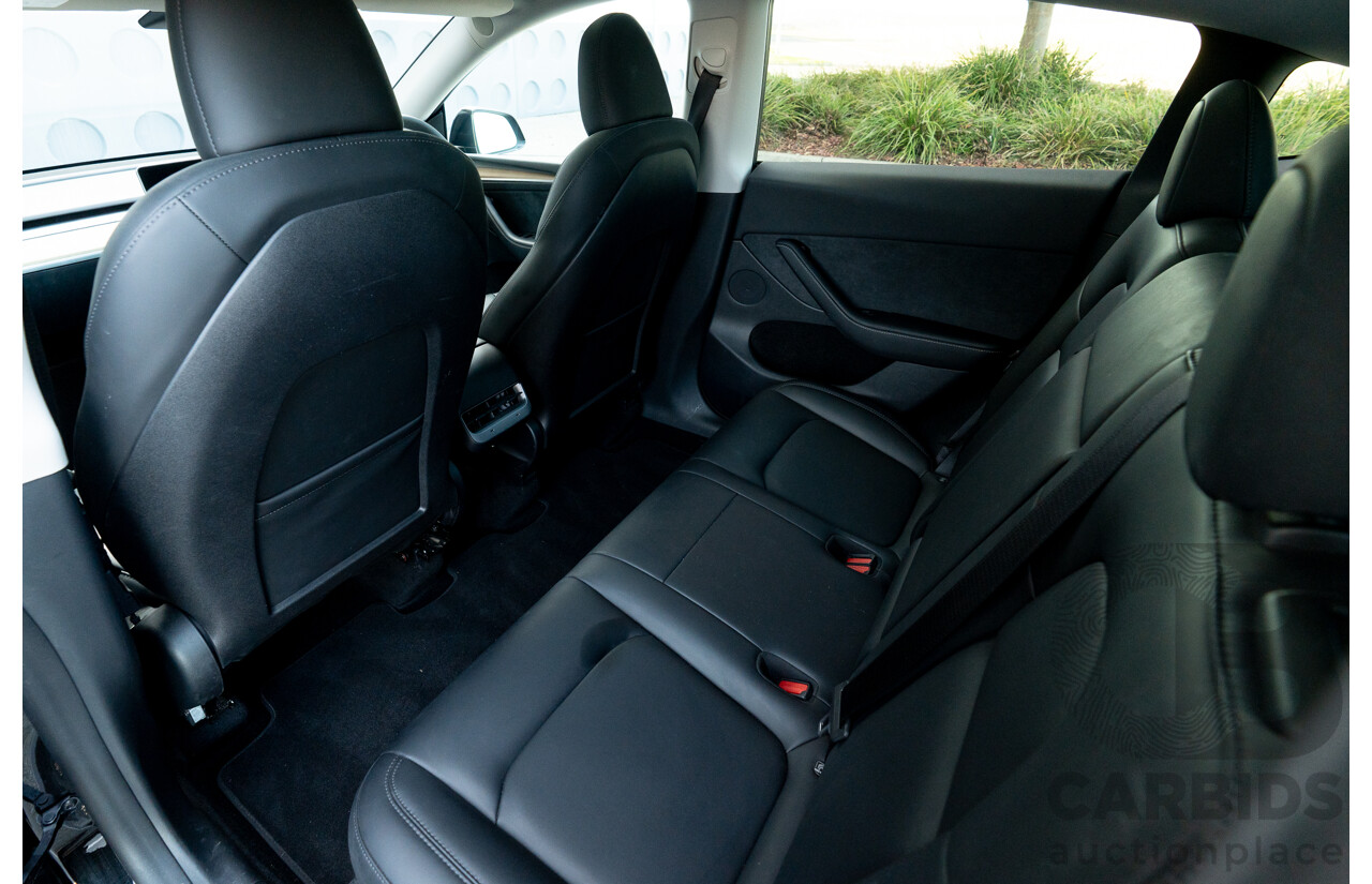 07/2023 Tesla Model Y Rear Wheel Drive 4d Wagon Solid Black Dedicated Electric EV 220kw