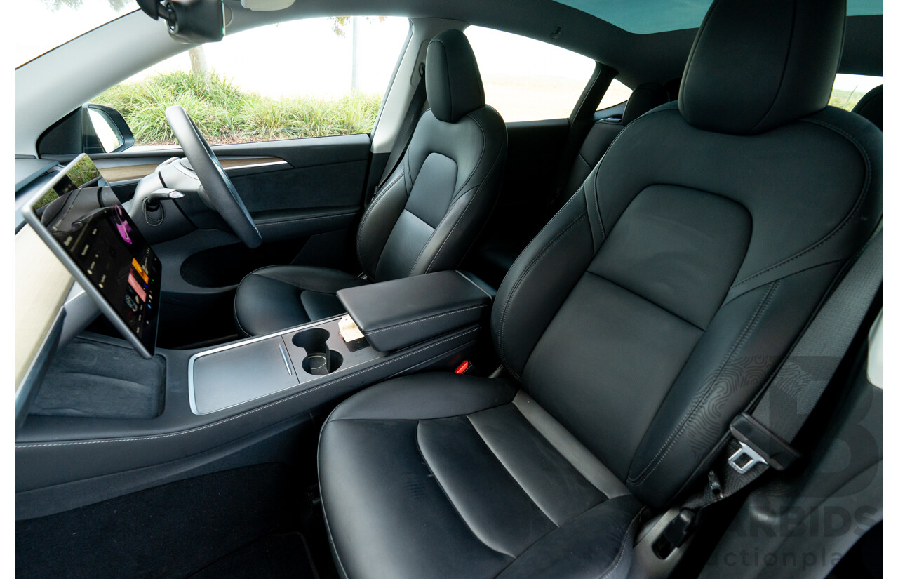 07/2023 Tesla Model Y Rear Wheel Drive 4d Wagon Solid Black Dedicated Electric EV 220kw