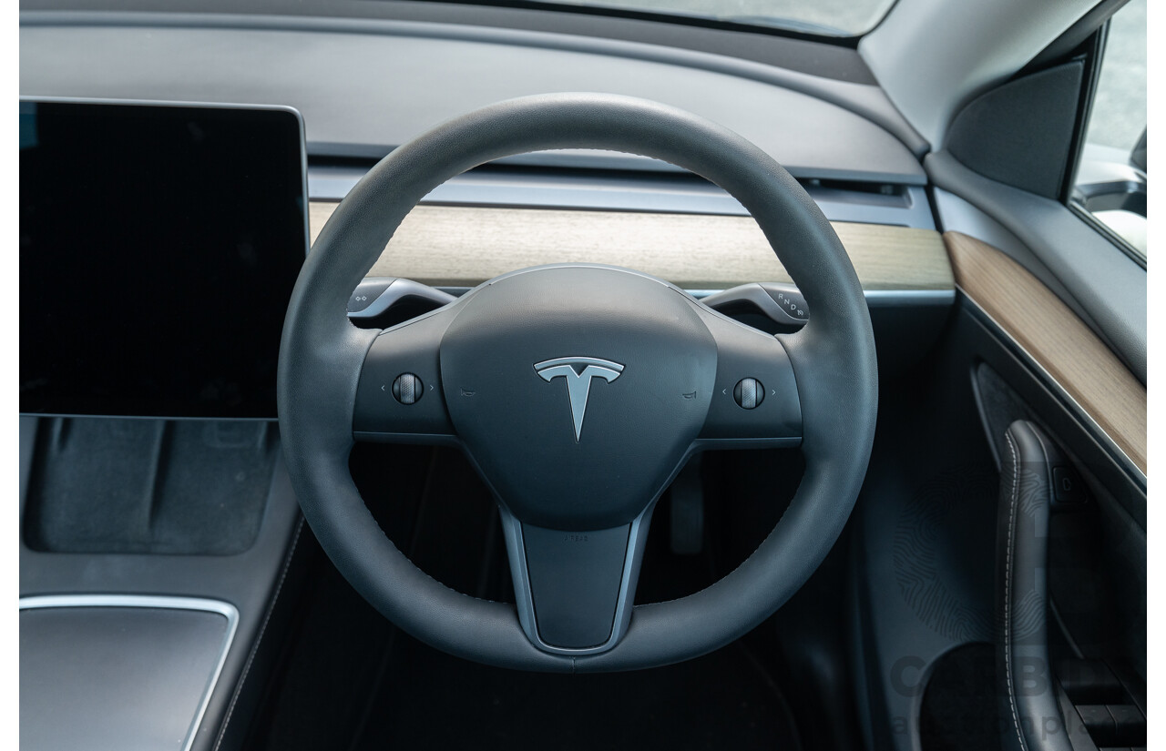 07/2023 Tesla Model Y Rear Wheel Drive 4d Wagon Solid Black Dedicated Electric EV 220kw