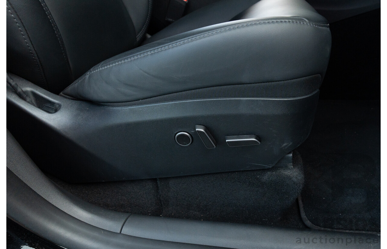 07/2023 Tesla Model Y Rear Wheel Drive 4d Wagon Solid Black Dedicated Electric EV 220kw