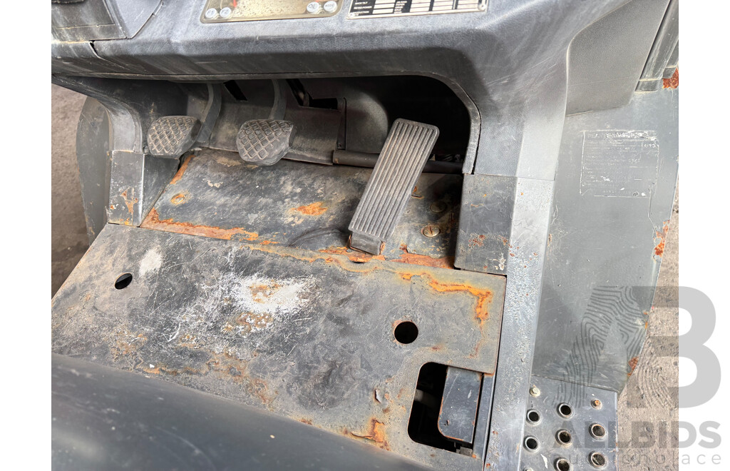 LIUGONG CLG2025G 2.5T LPG Forklift with Container Mast FSV