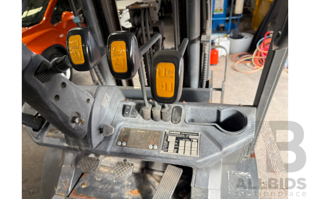 LIUGONG CLG2025G 2.5T LPG Forklift with Container Mast FSV