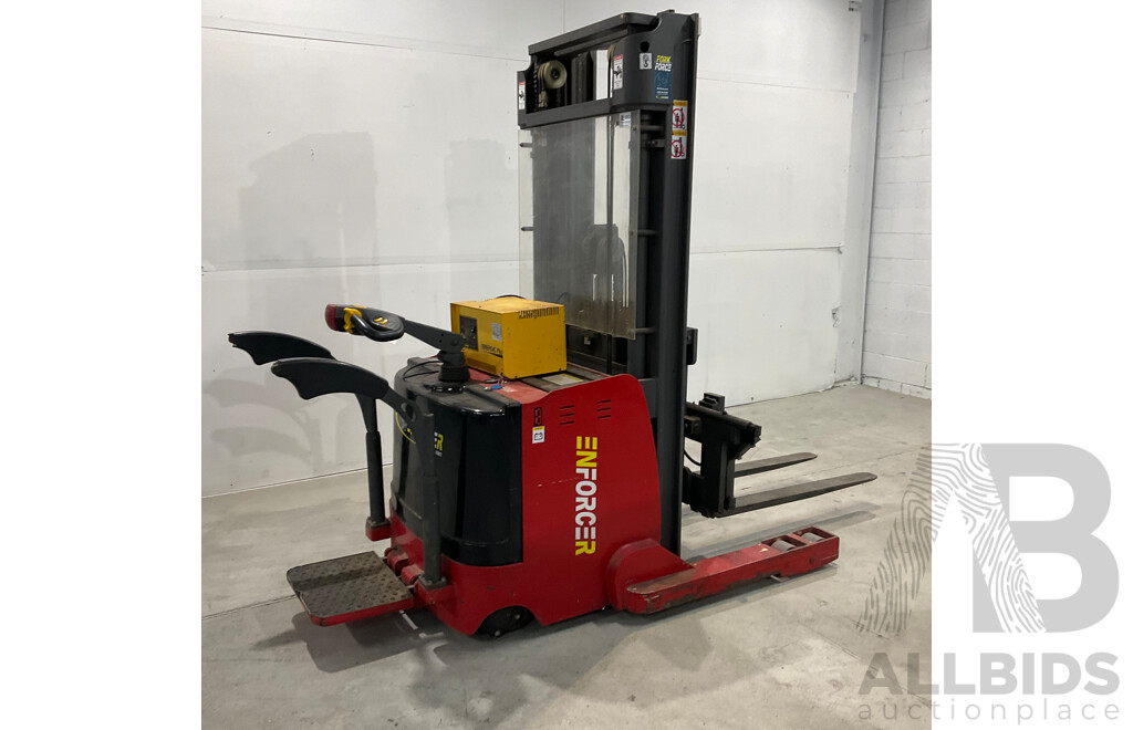 FORKFORCE Enforcer Electric Walkie Reach Stacker