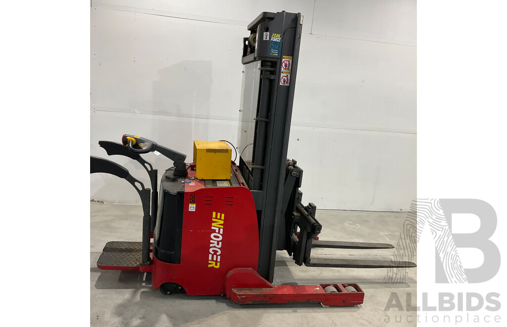 FORKFORCE Enforcer Electric Walkie Reach Stacker