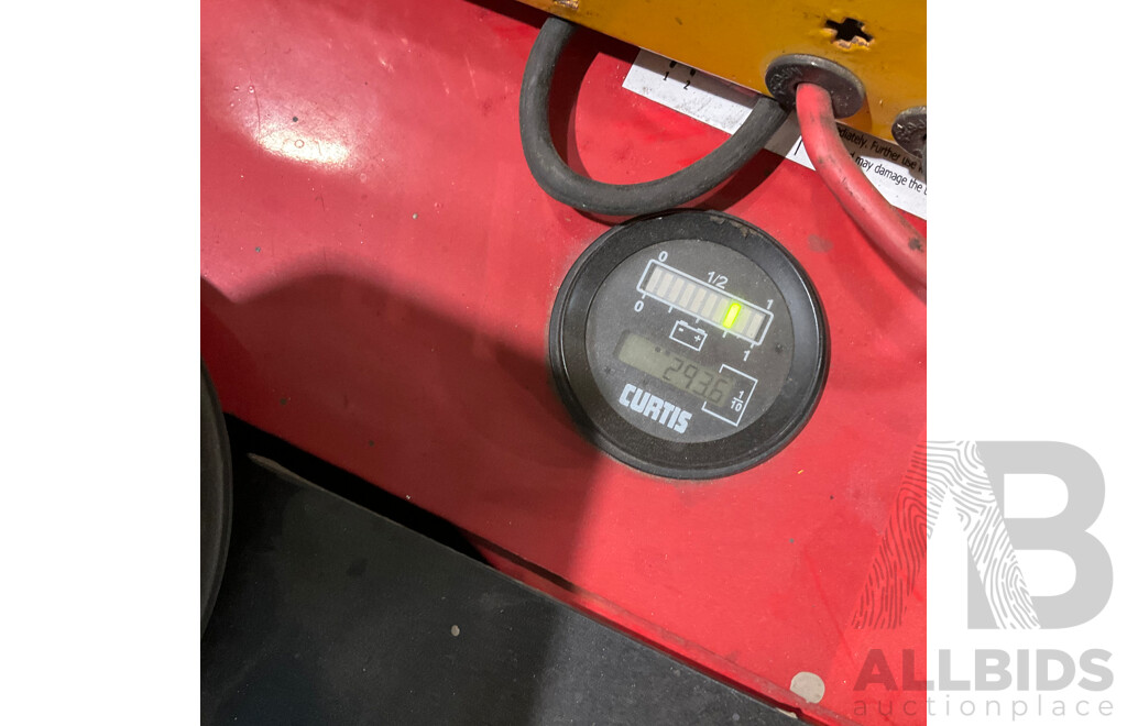 FORKFORCE Enforcer Electric Walkie Reach Stacker