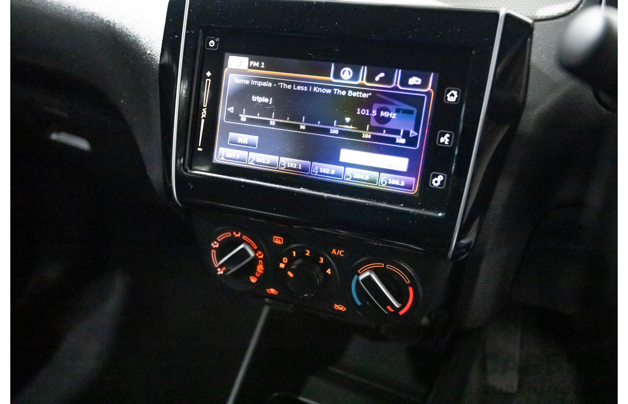 03/2020 Suzuki Swift GL NAVI AL 5D Hatchback Premium Silver Metallic 1.2L