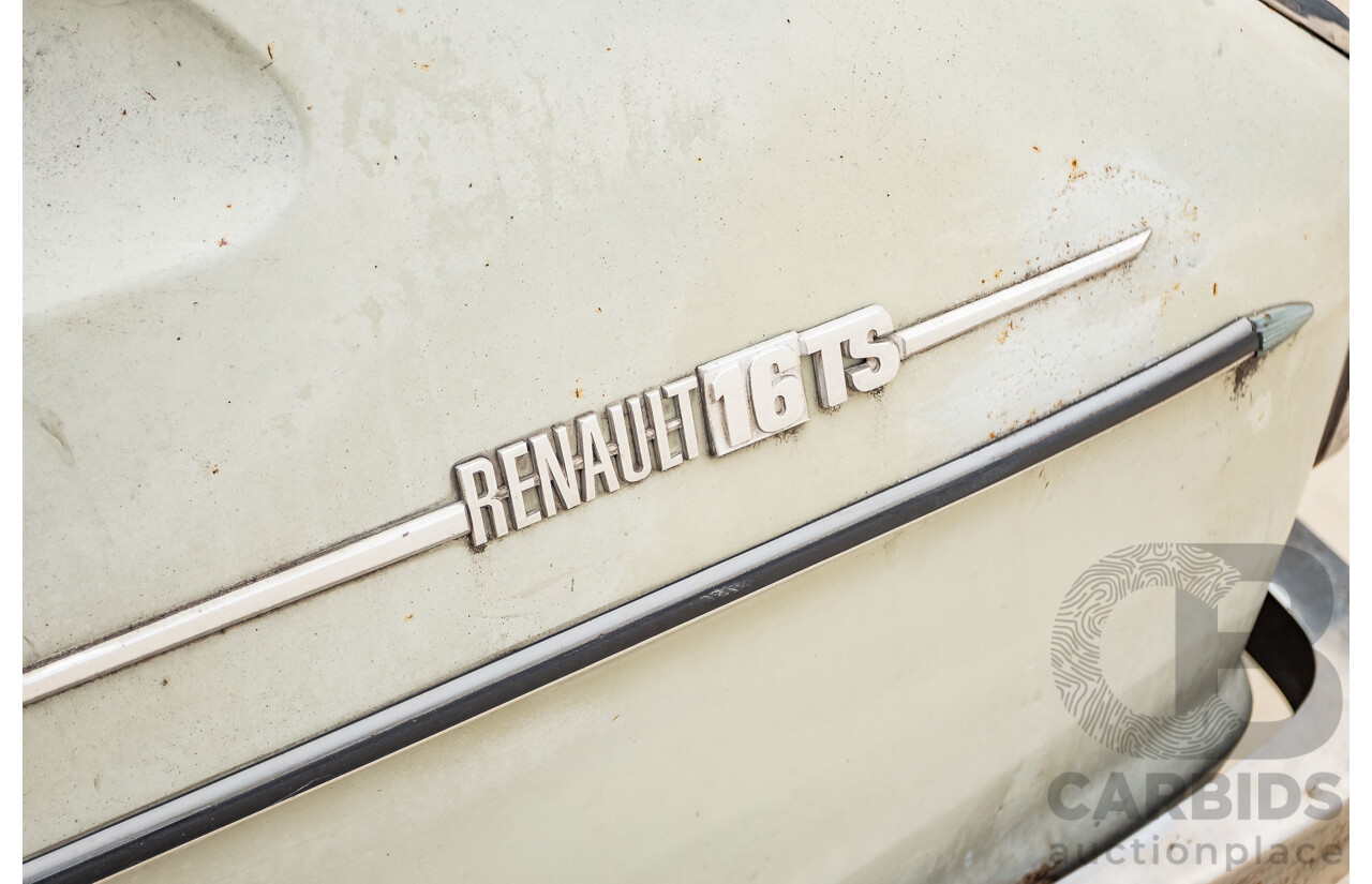 8/1971 Renault 16 TS  5d Hatch Beige 1.6L