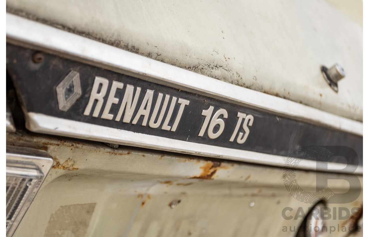 8/1971 Renault 16 TS  5d Hatch Beige 1.6L