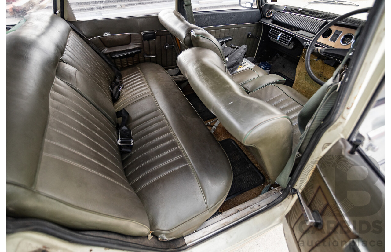 8/1971 Renault 16 TS  5d Hatch Beige 1.6L