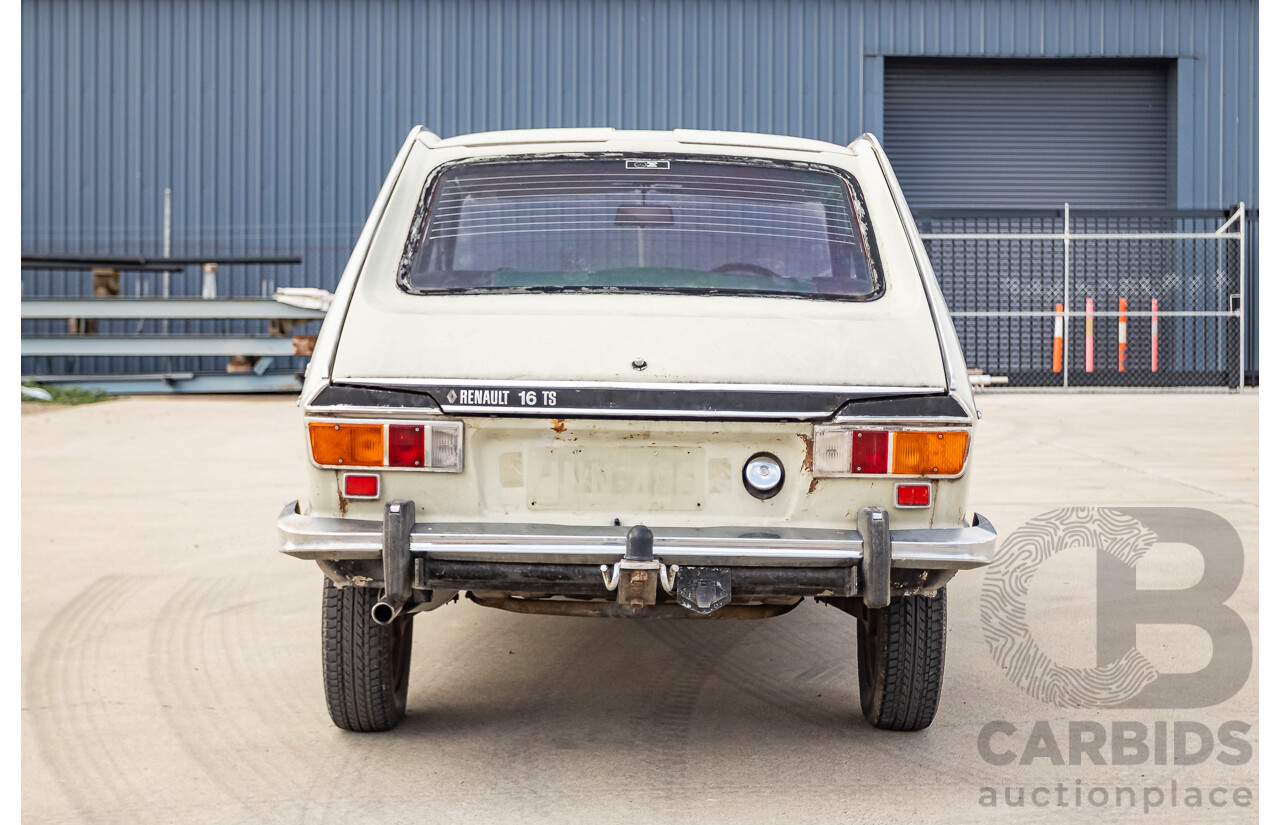 8/1971 Renault 16 TS  5d Hatch Beige 1.6L