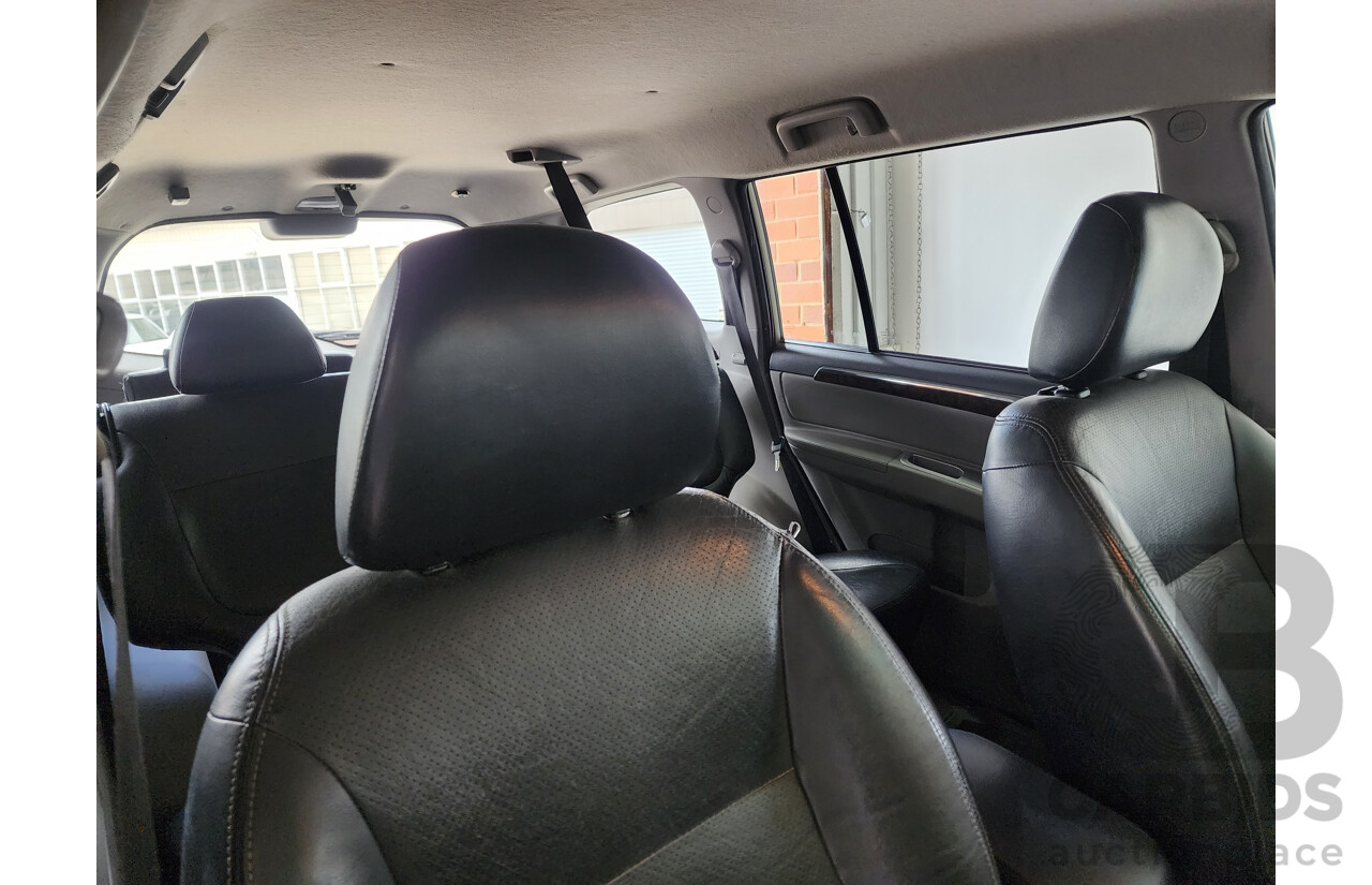 9/2010 Mitsubishi Challenger XLS (7 Seat) (4x4) PB MY11 4d Wagon Silver/Gold 2.5L