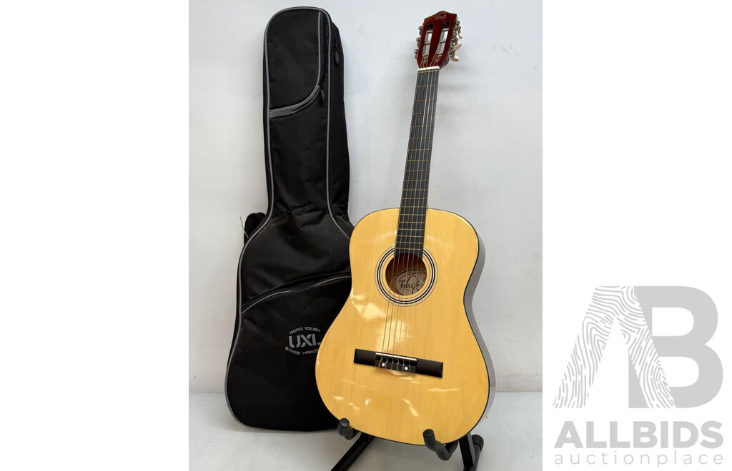 Tribute Acoustic Guitar and Carry Case