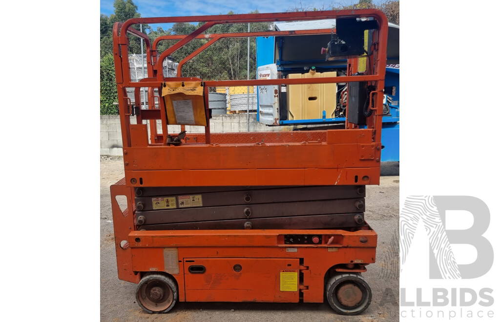 05/2015, Dingli E- Tech S06-E, Electric Scissor Lift 7.8m FSV