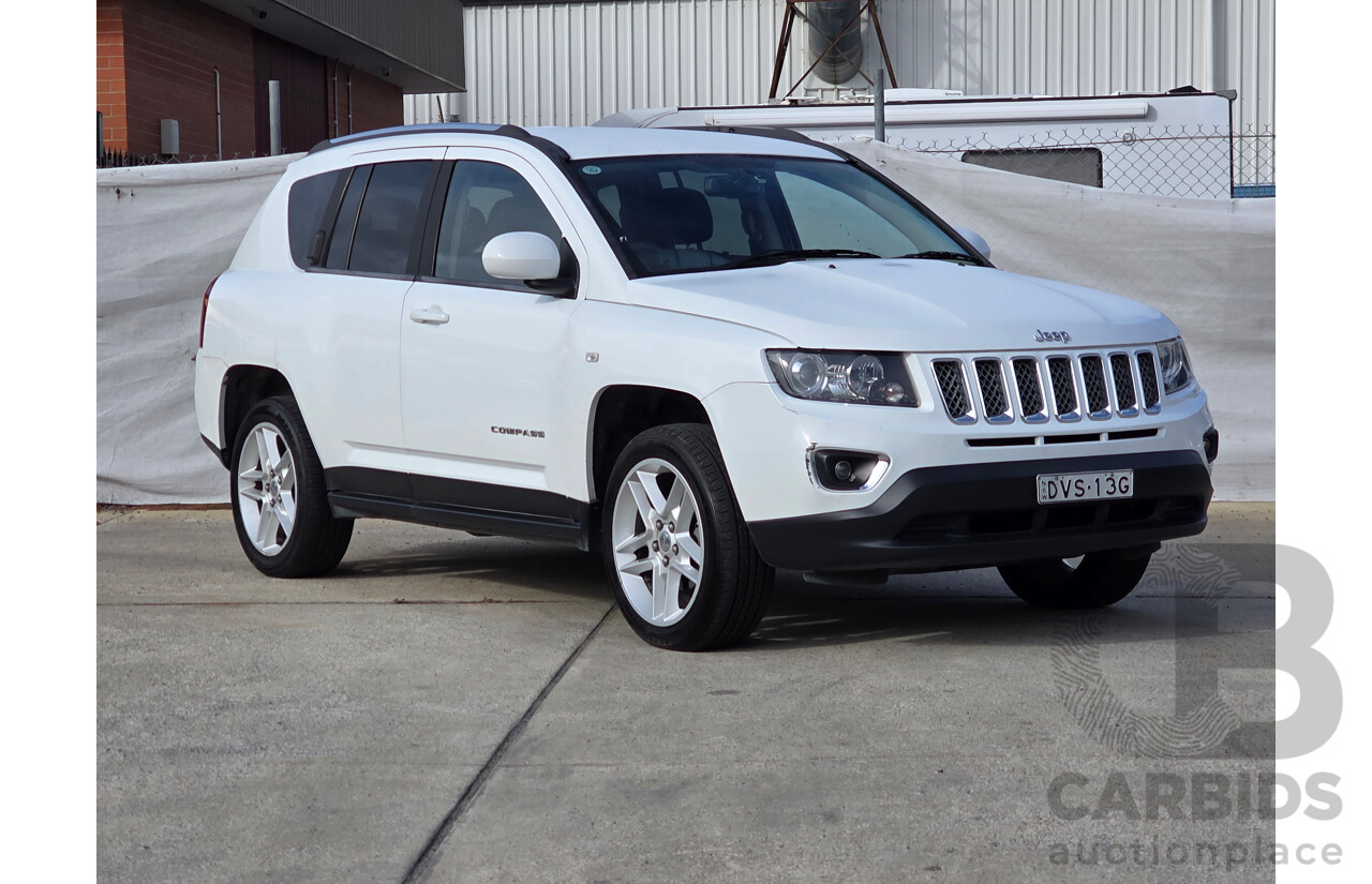 9/2013 Jeep Compass Limited (4x4) MK MY12 4d Wagon White 2.4L