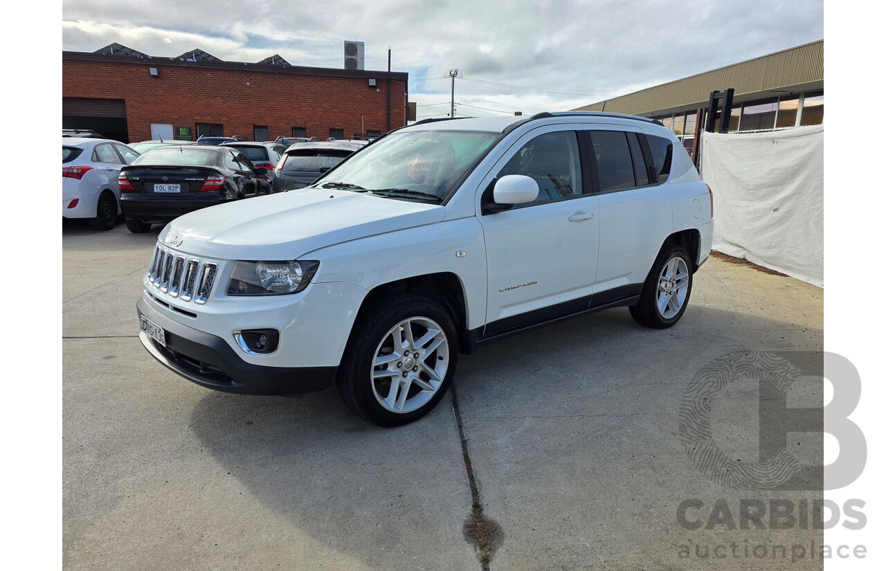 9/2013 Jeep Compass Limited (4x4) MK MY12 4d Wagon White 2.4L