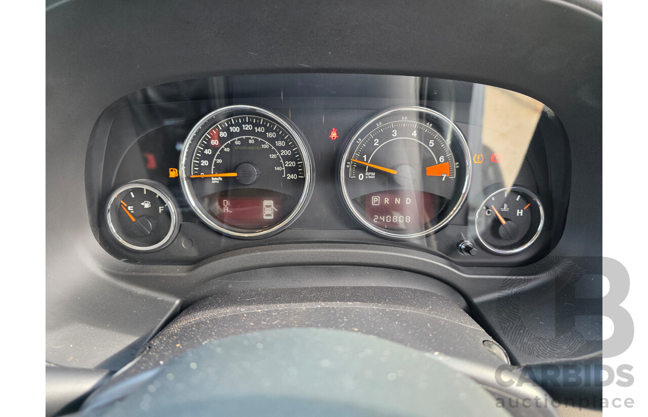 9/2013 Jeep Compass Limited (4x4) MK MY12 4d Wagon White 2.4L