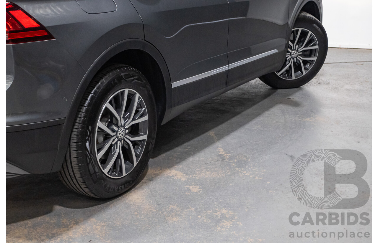 01/2017 Volkswagen Tiguan 132 TSI Comfortline (AWD) 5NA 4d Wagon Grey Metallic Turbo 2.0L