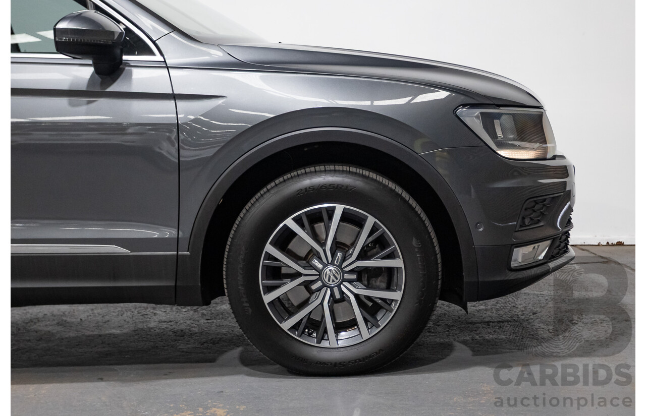 01/2017 Volkswagen Tiguan 132 TSI Comfortline (AWD) 5NA 4d Wagon Grey Metallic Turbo 2.0L