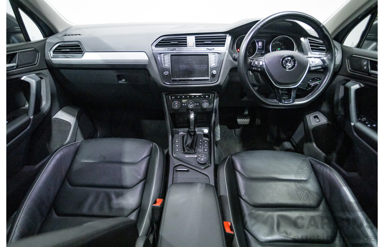 01/2017 Volkswagen Tiguan 132 TSI Comfortline (AWD) 5NA 4d Wagon Grey Metallic Turbo 2.0L