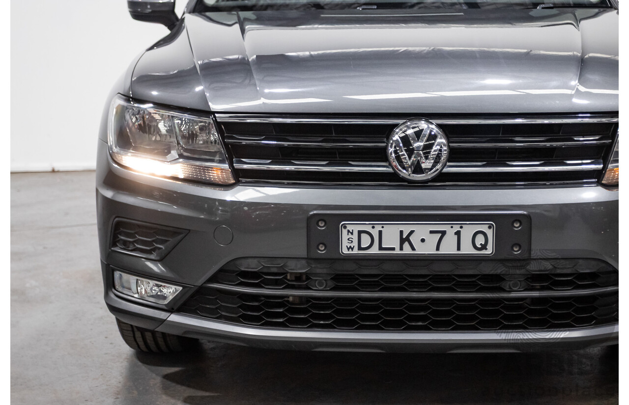 01/2017 Volkswagen Tiguan 132 TSI Comfortline (AWD) 5NA 4d Wagon Grey Metallic Turbo 2.0L