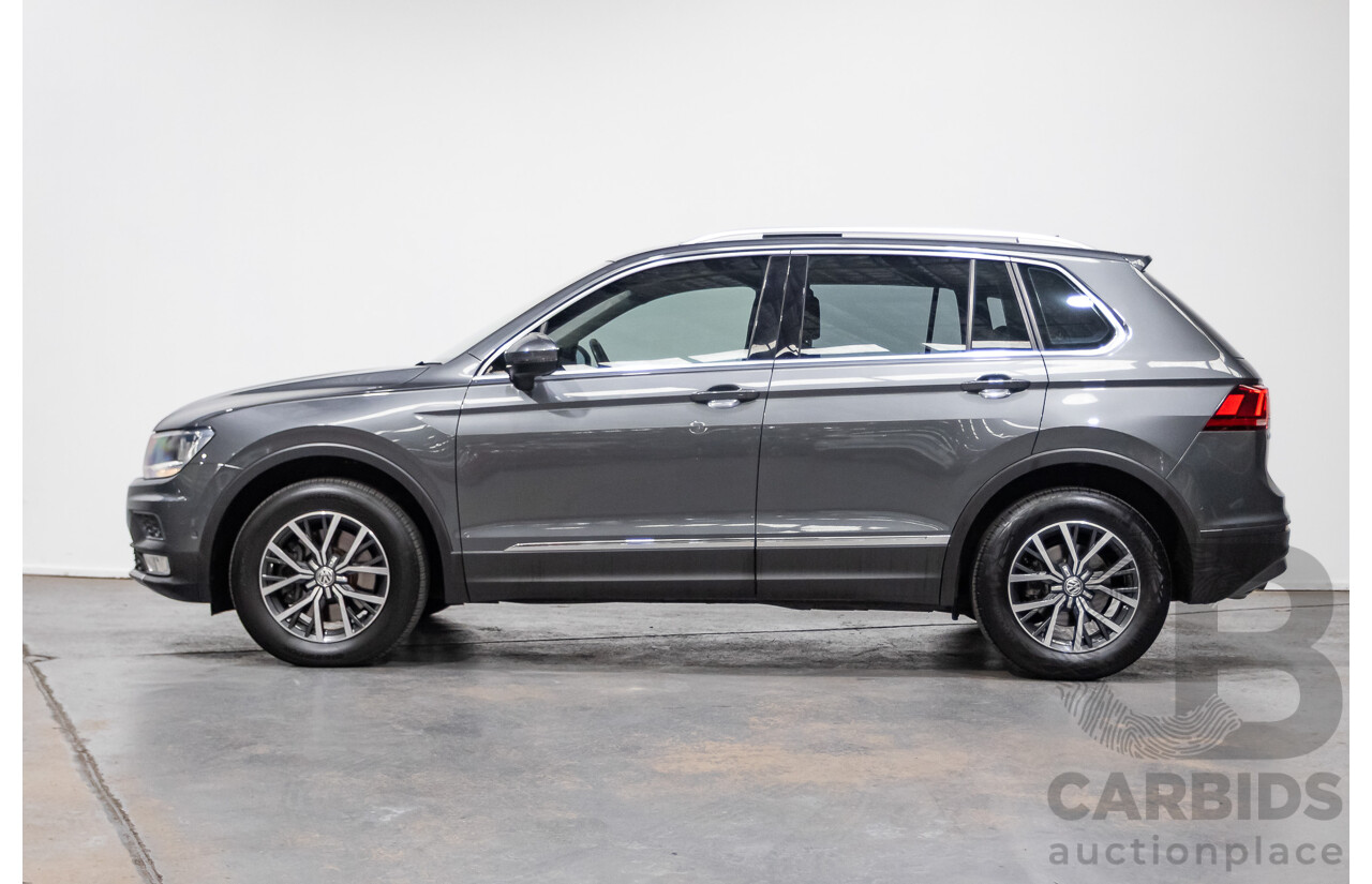 01/2017 Volkswagen Tiguan 132 TSI Comfortline (AWD) 5NA 4d Wagon Grey Metallic Turbo 2.0L