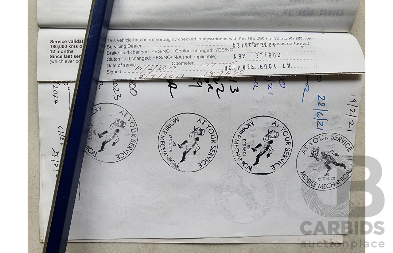 12/2009 Holden Commodore International VE MY09.5 4d Sportwagon Silver 3.6L