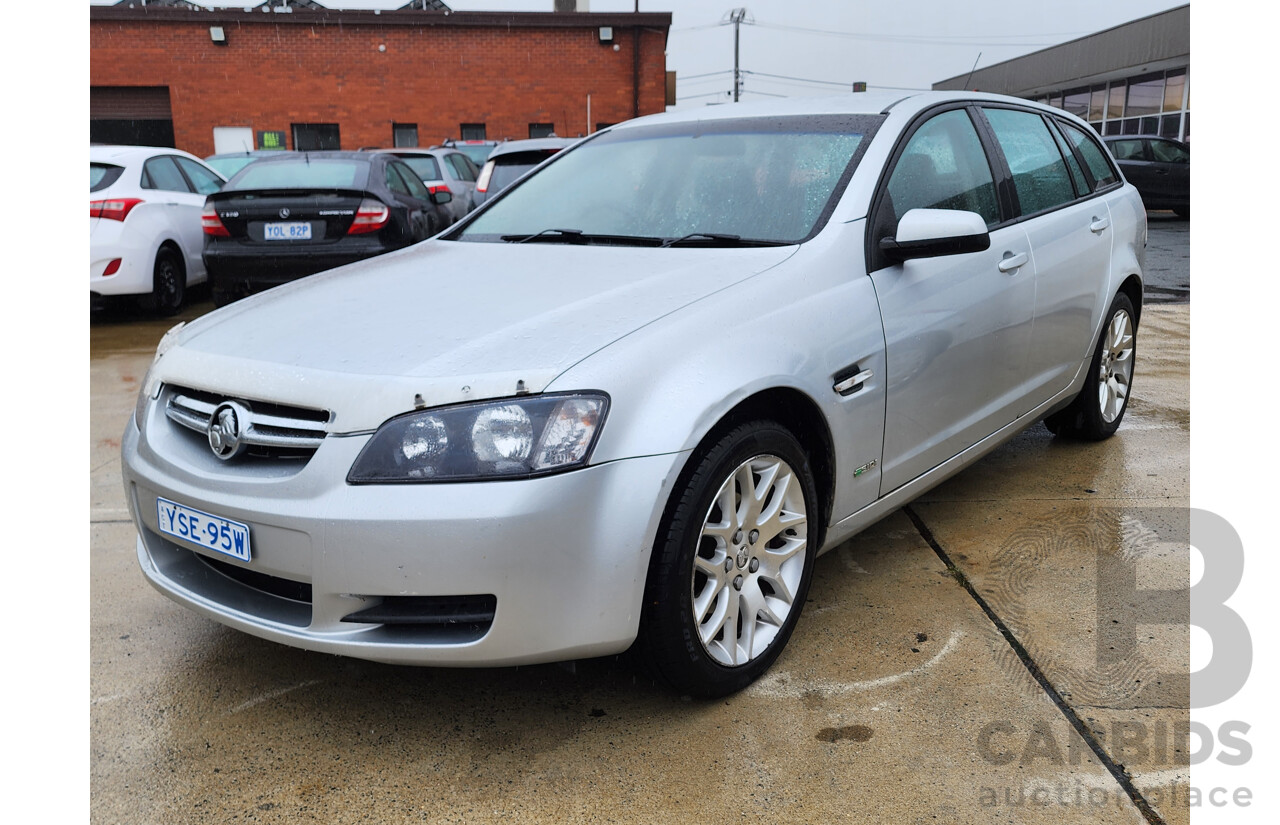 12/2009 Holden Commodore International VE MY09.5 4d Sportwagon Silver 3.6L