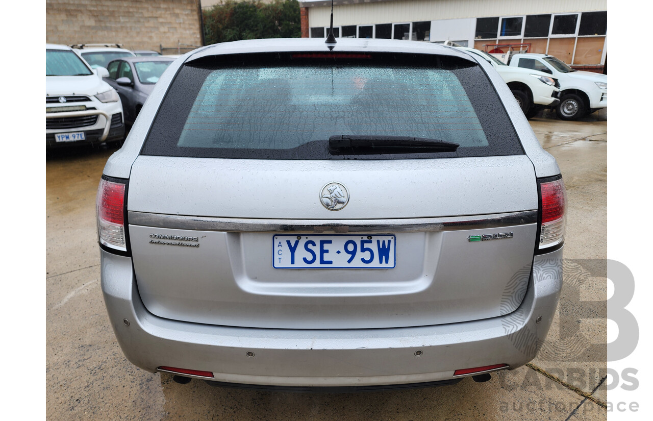 12/2009 Holden Commodore International VE MY09.5 4d Sportwagon Silver 3.6L