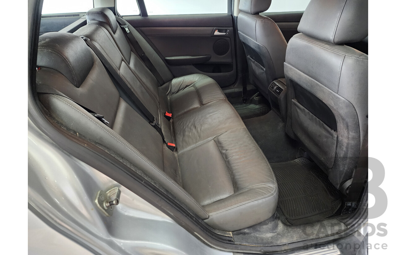 12/2009 Holden Commodore International VE MY09.5 4d Sportwagon Silver 3.6L