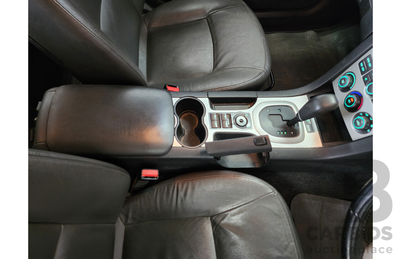 12/2009 Holden Commodore International VE MY09.5 4d Sportwagon Silver 3.6L