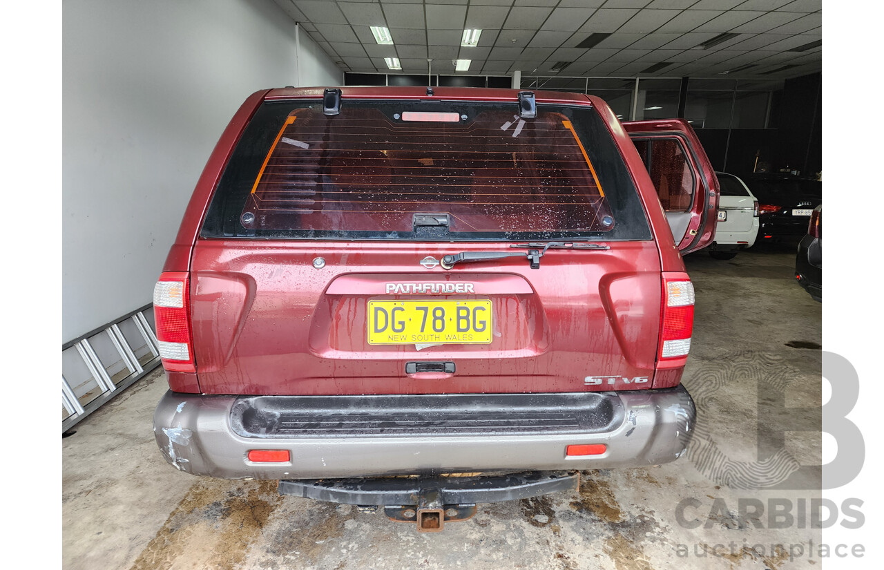 10/2001 Nissan Pathfinder ST (4x4)  4d Wagon Maroon 3.3L