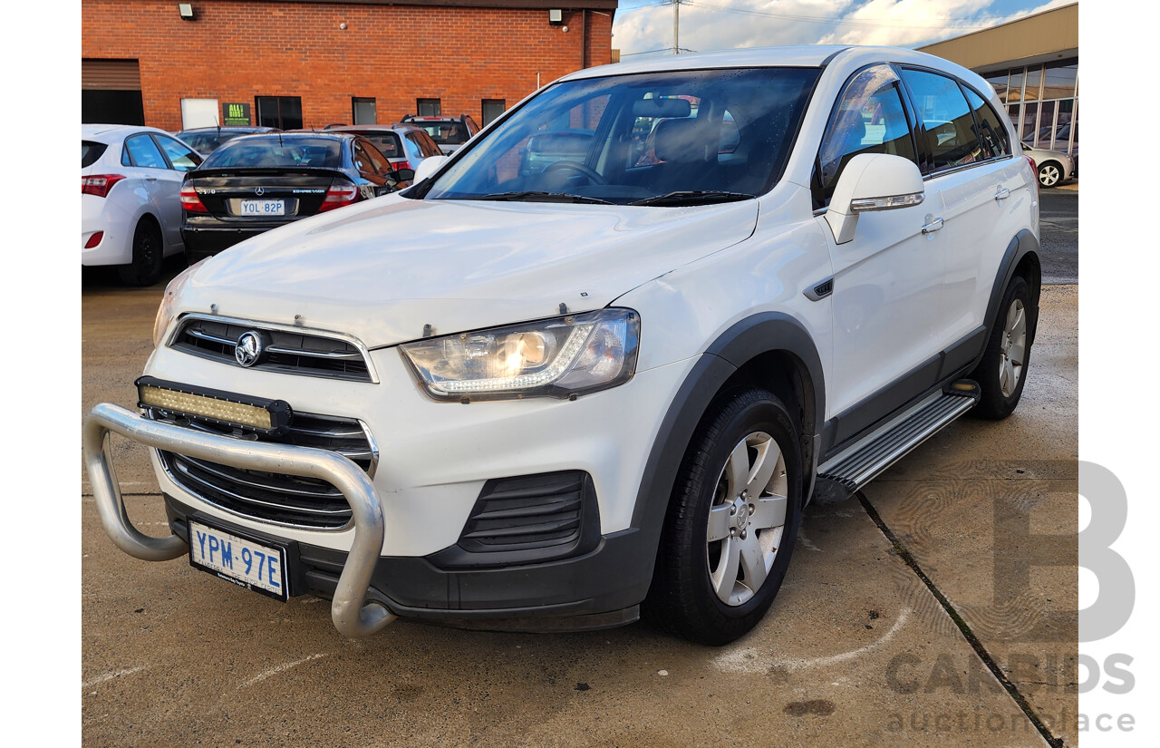 8/2016 Holden Captiva 5 (fwd) CG MY16 4d Wagon White 2.4L