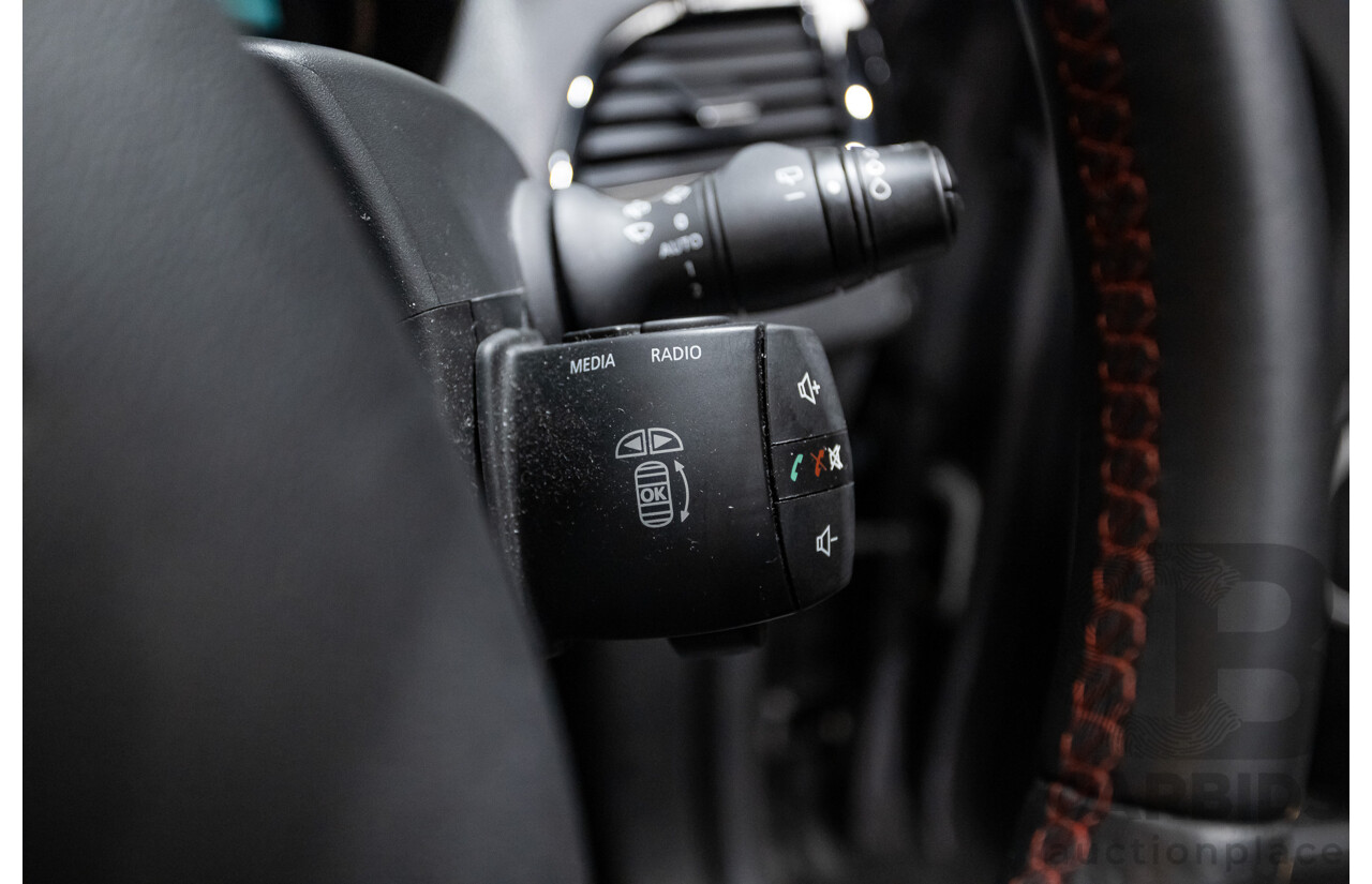 3/2013 Renault Megane RS 265 CUP X95 3d Hatchback Grey 2.0L - Turbo