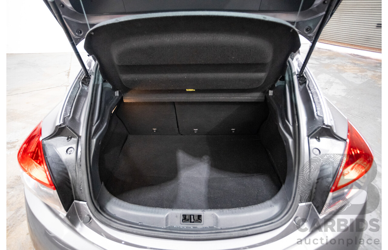 3/2013 Renault Megane RS 265 CUP X95 3d Hatchback Grey 2.0L - Turbo