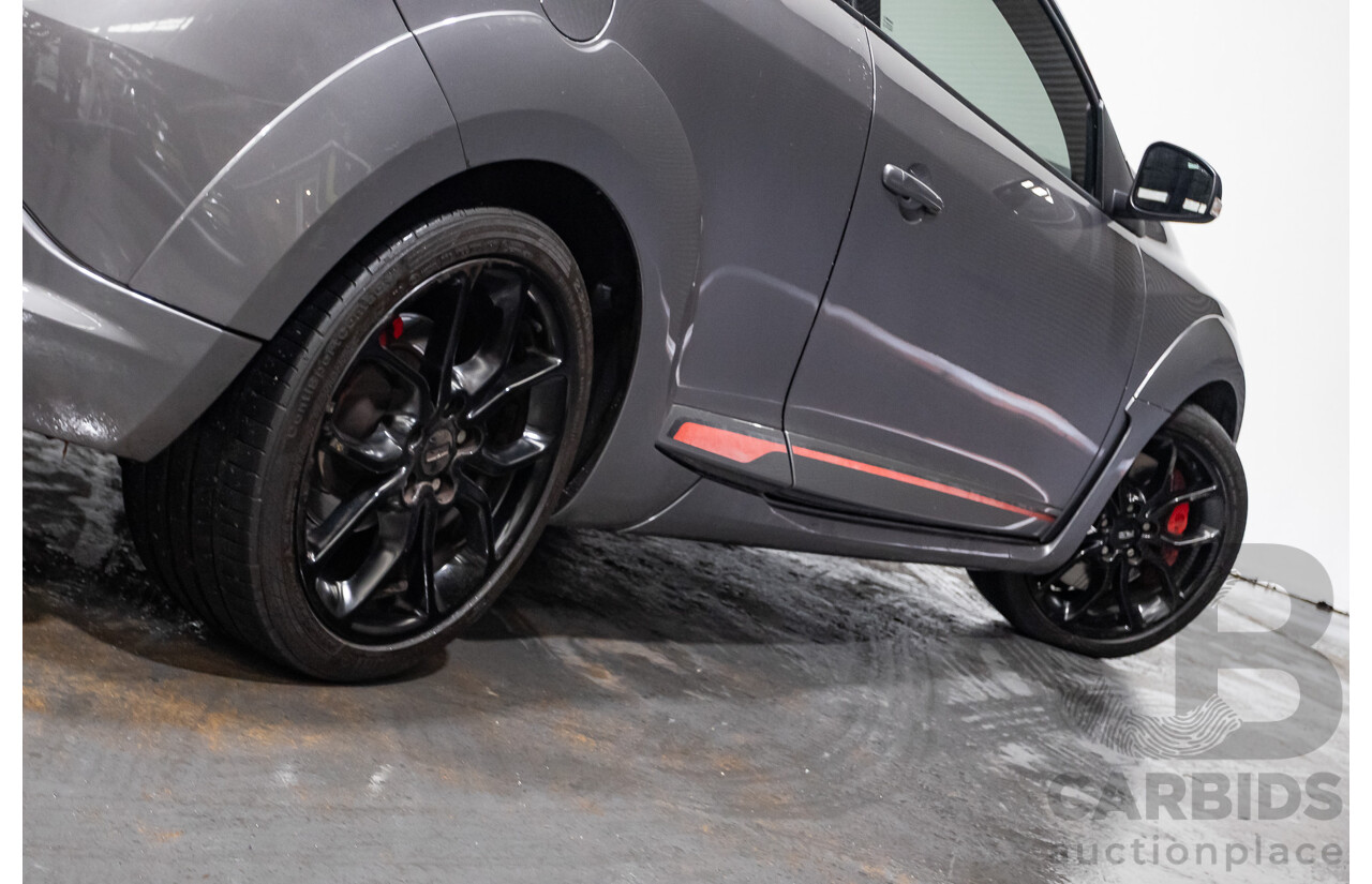 3/2013 Renault Megane RS 265 CUP X95 3d Hatchback Grey 2.0L - Turbo