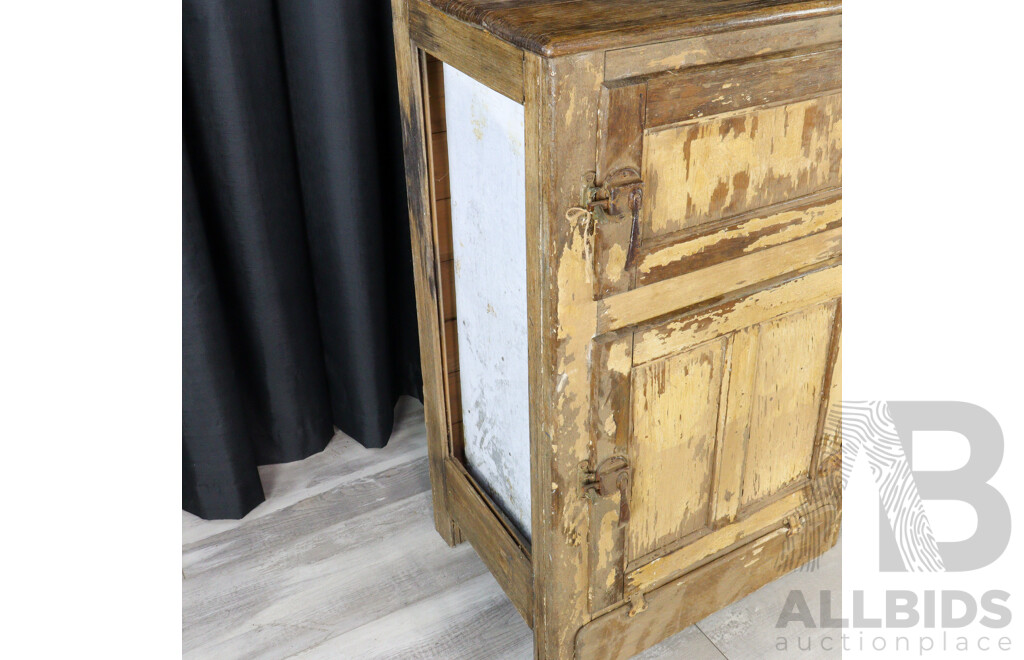 Vintage Timber Ice Chest