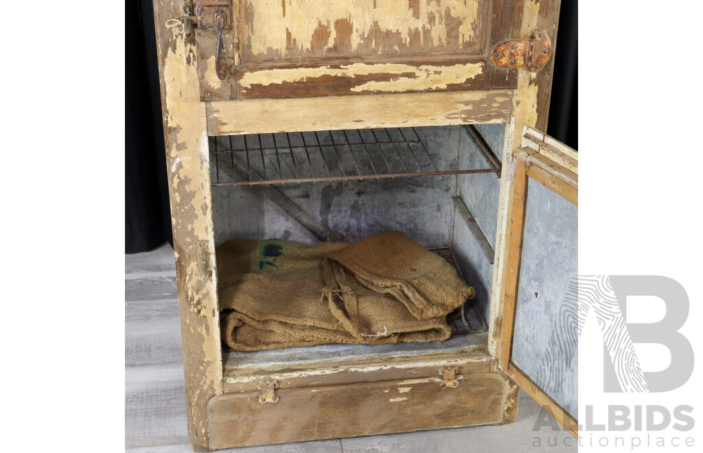 Vintage Timber Ice Chest
