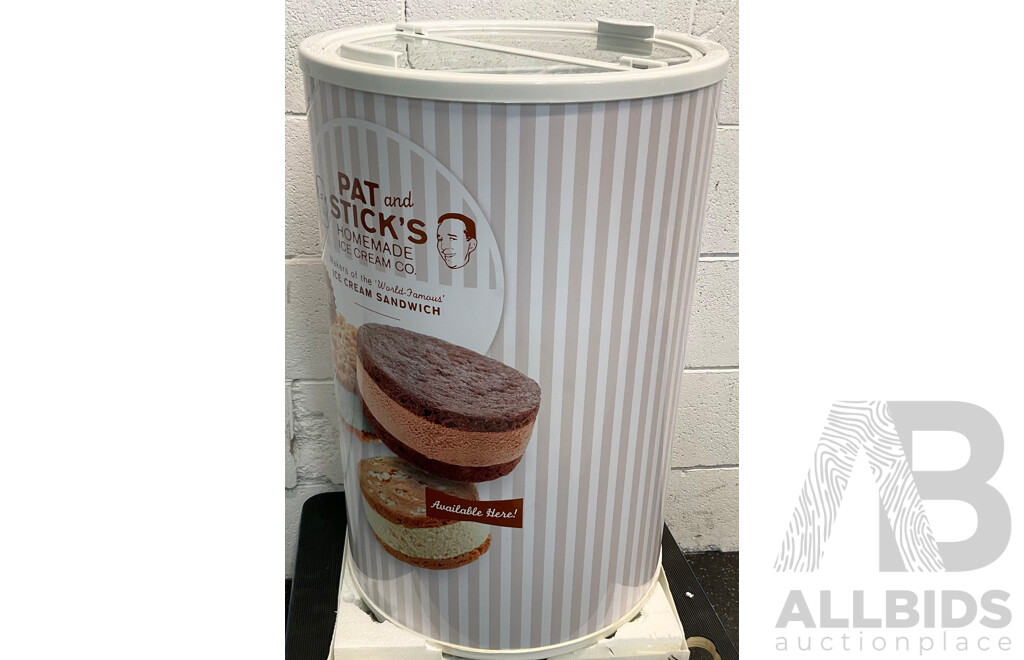 Lot of 4 - 40L Wheel Can Freezer PG-D40A Branded Pat and Stick's