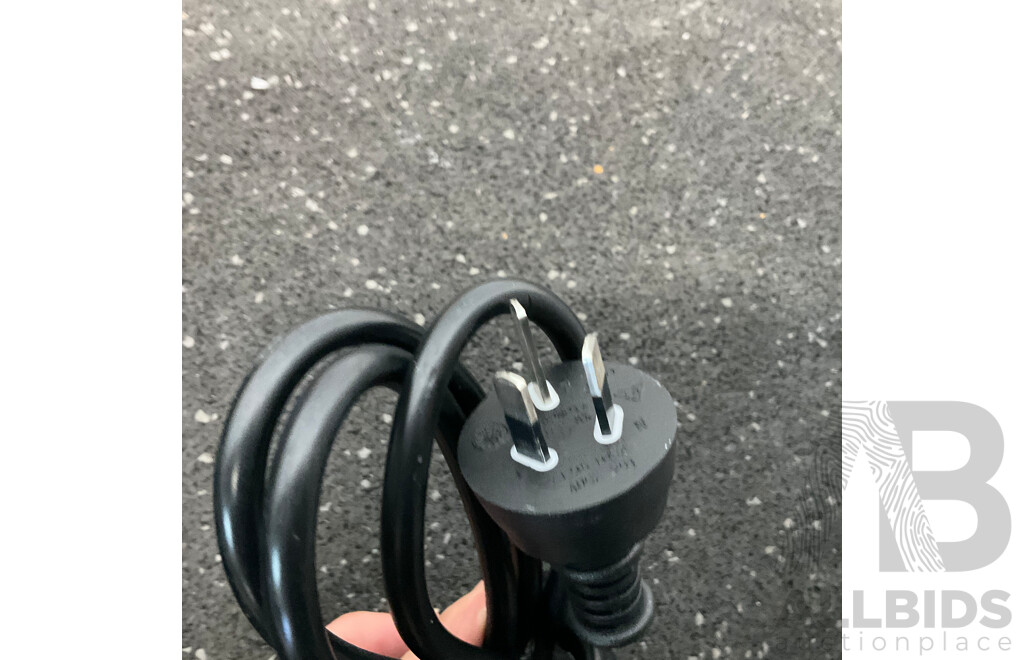 Lot of 4  - 40L Wheel Can Freezer PG-D40A Branded Pat and Stick's