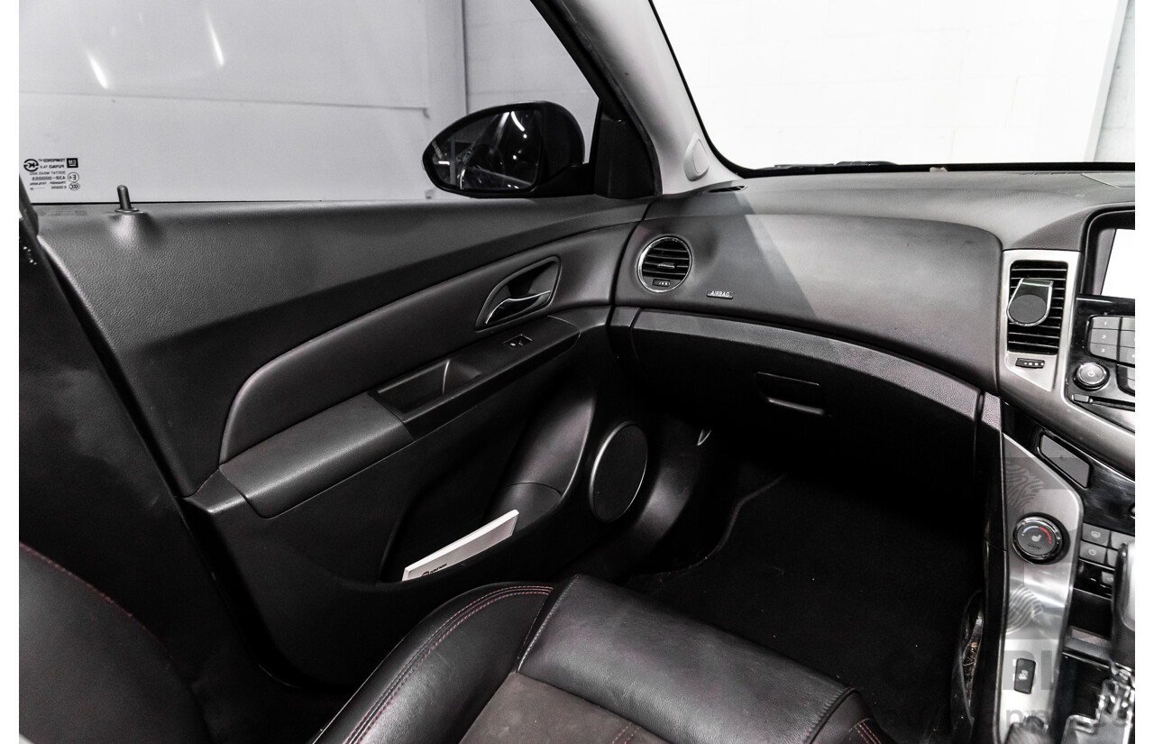 03/2016 Holden Cruze SRi Z-Series (FWD) JH MY16 4d Sedan Slipstream Blue Metallic Turbo 1.6L