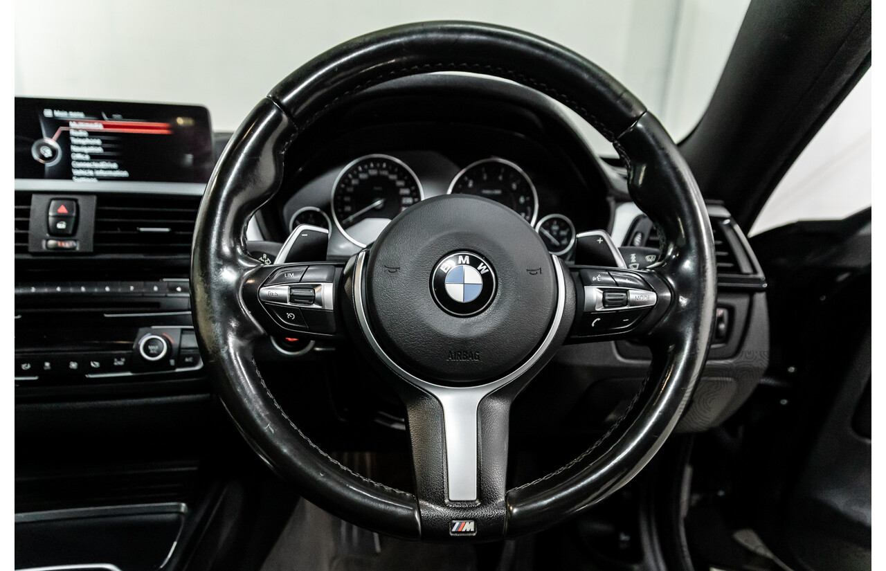 11/2015 BMW 435i F32 MY15 2d Coupe Black Sapphire Metallic Turbo 3.0L