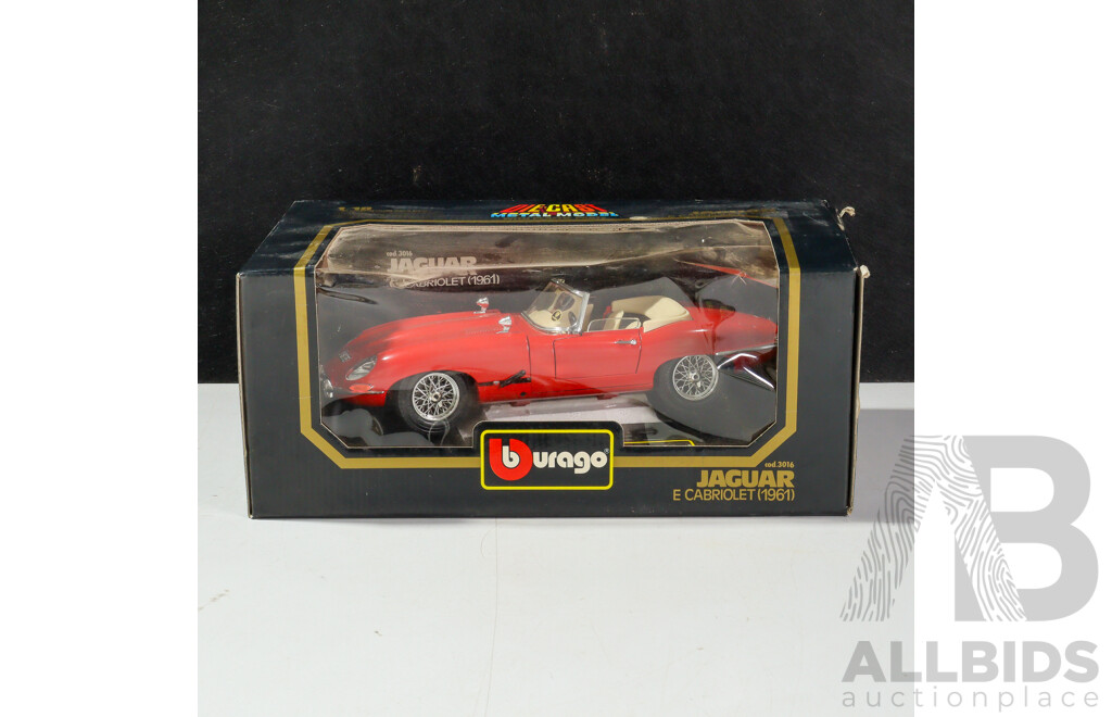 Vintage Burago Diecast 1961 Jaguar E Cabriolet 1:18 Scale