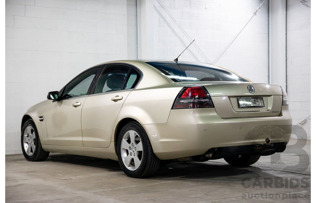 9/2006 Holden Calais VE 4d Sedan Sandstorm Gold Metallic V6 3.6L
