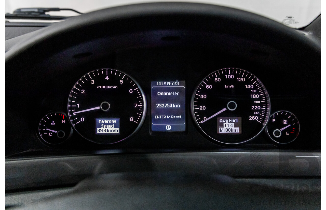 9/2006 Holden Calais VE 4d Sedan Sandstorm Gold Metallic V6 3.6L