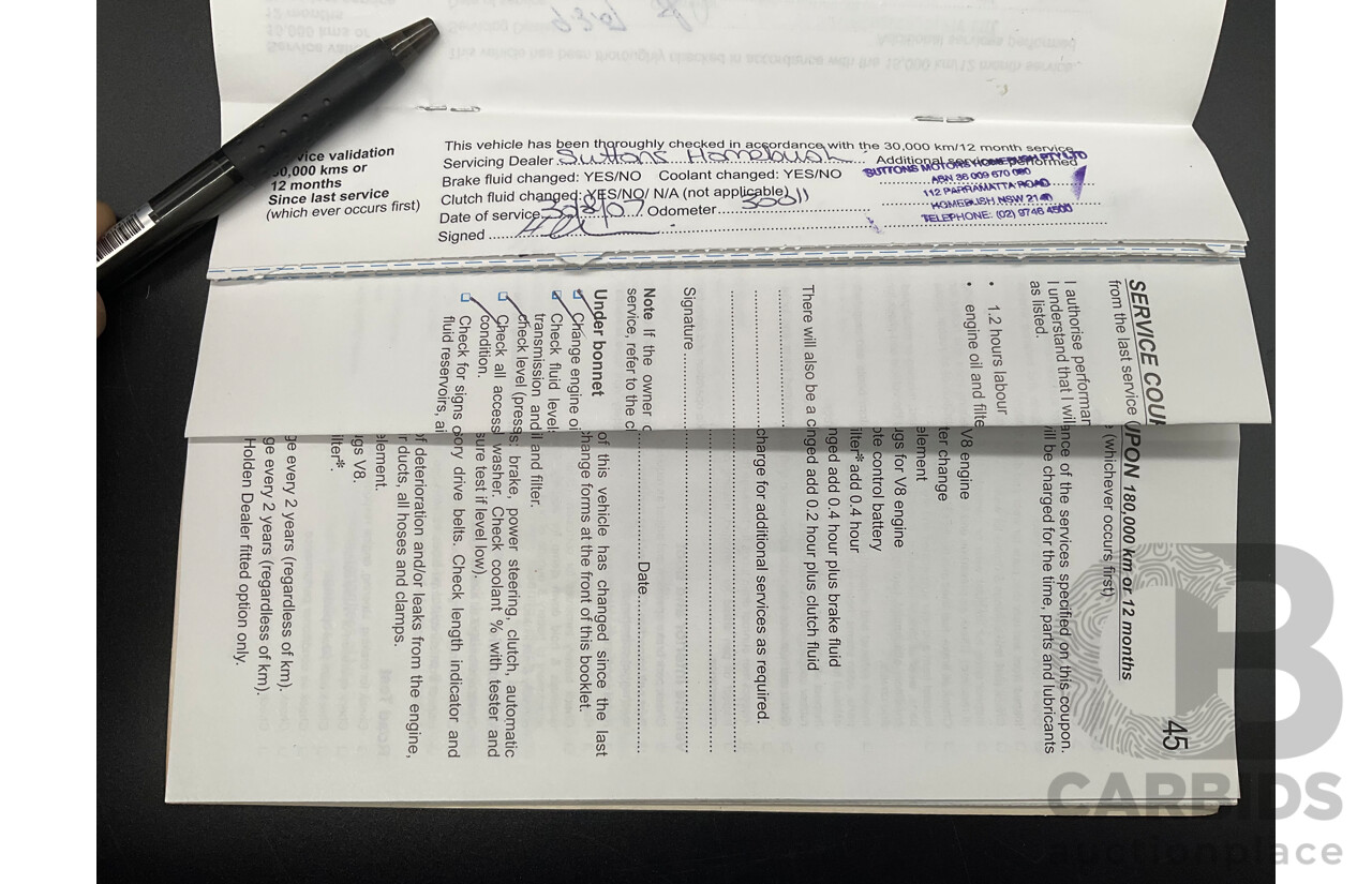 9/2006 Holden Calais VE 4d Sedan Sandstorm Gold Metallic V6 3.6L